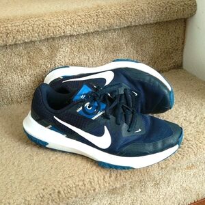 Nike dark obsidian blue Boys Running shoes size 7